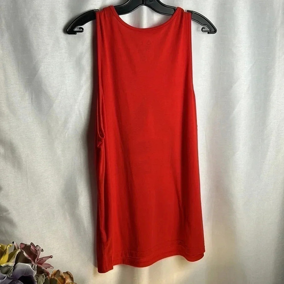 REEBOK logo muscle shirt work out red and black tee. Activewear. Basketball - Picture 4 of 4
